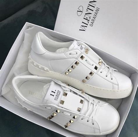 how to tell fake valentino rockstud shoes|valentino rockstud knockoff.